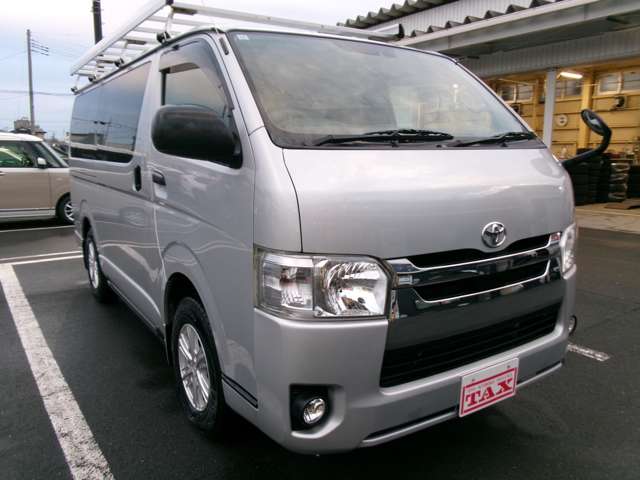 Toyota Regius Ace 2