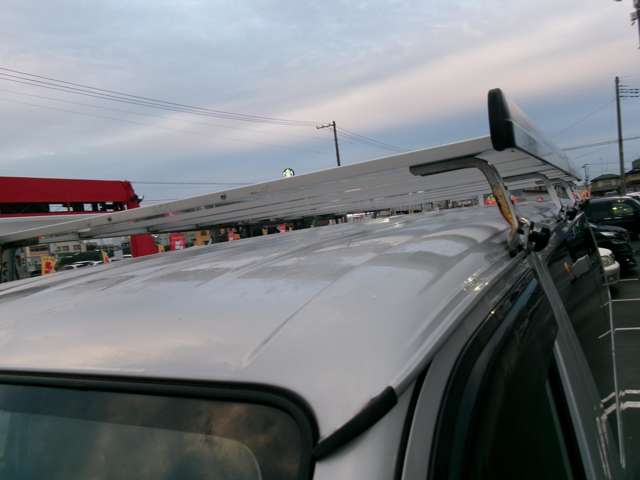 Toyota Regius Ace 8