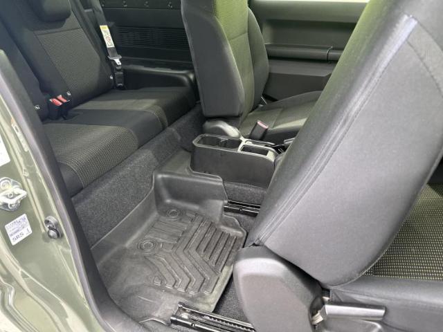 Suzuki Jimny 7