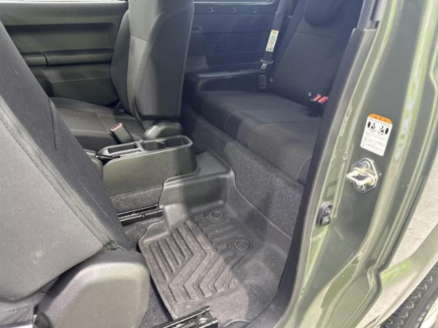 Suzuki Jimny 9