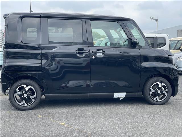 Mitsubishi Delica Mini 13