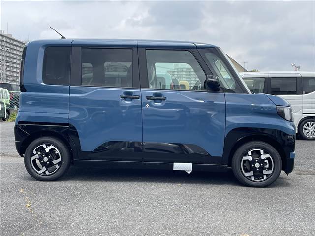 Mitsubishi Delica Mini 12