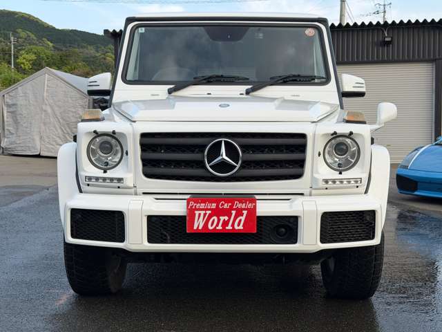 Mercedes-Benz G-Class 2