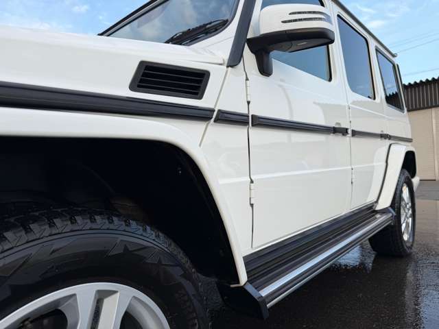 Mercedes-Benz G-Class 10