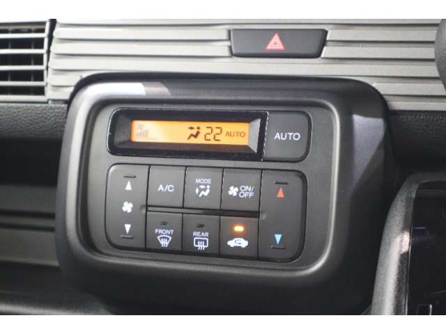 Honda N-VAN 11