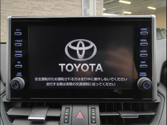 Toyota RAV4 PHV 11