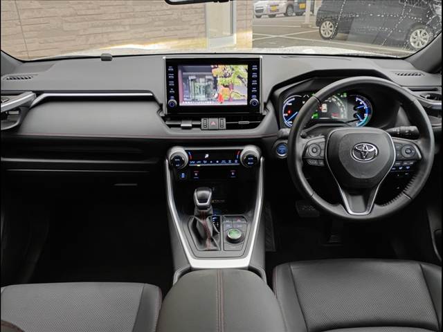 Toyota RAV4 PHV 10