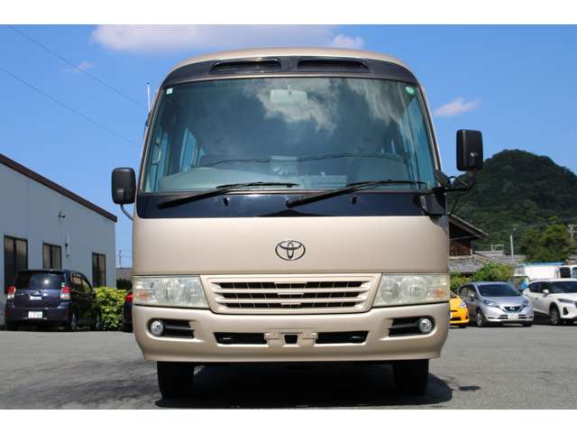 Toyota Coaster 2