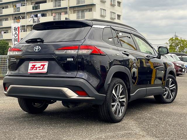 Toyota Corolla Cross 4