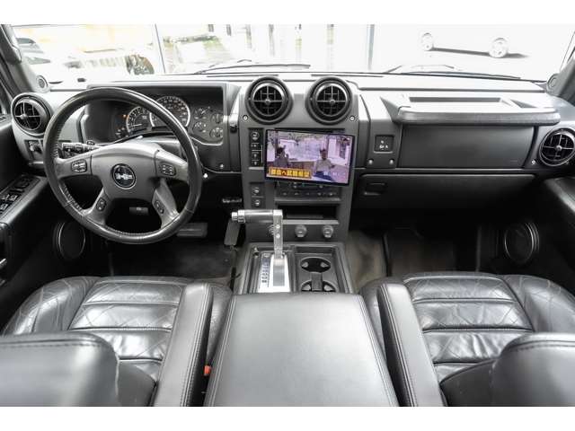 Hummer H2 7