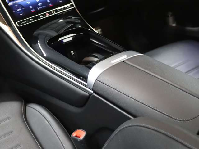 Mercedes-Benz GLC 6