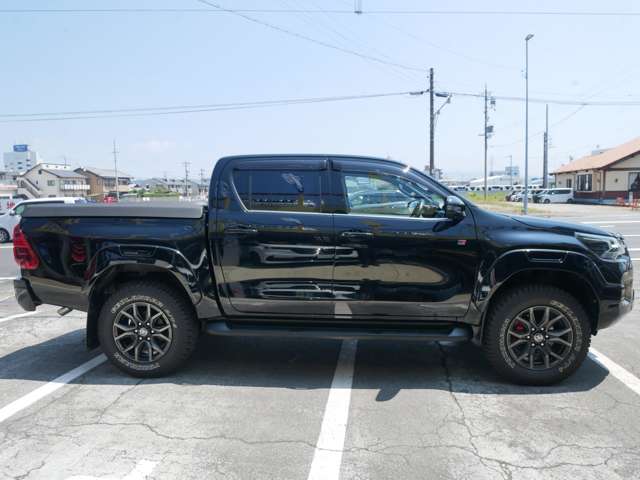 Toyota Hilux 10