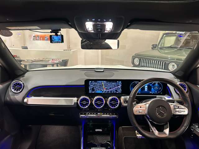 Mercedes-Benz GLB 6