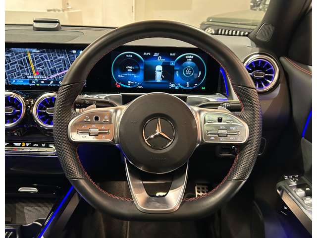 Mercedes-Benz GLB 8