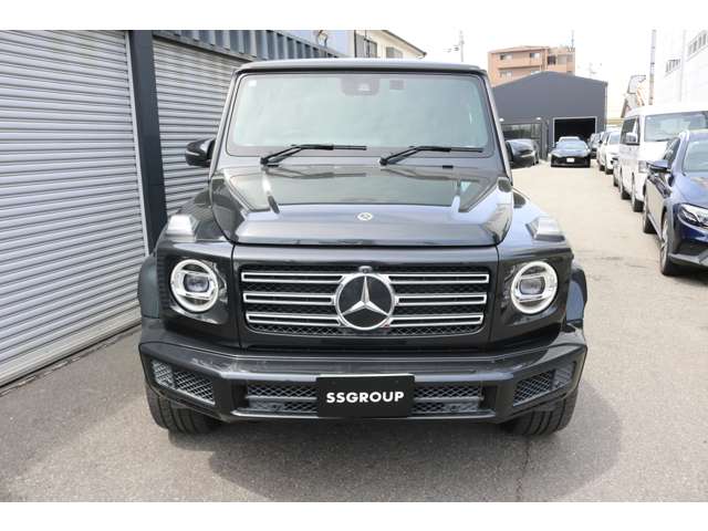 Mercedes-Benz G-Class 4