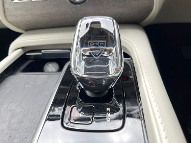 Volvo XC90 11