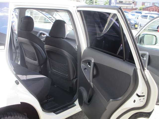 Toyota Vanguard 8