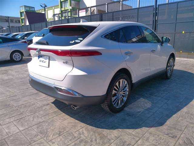 Toyota Harrier 10