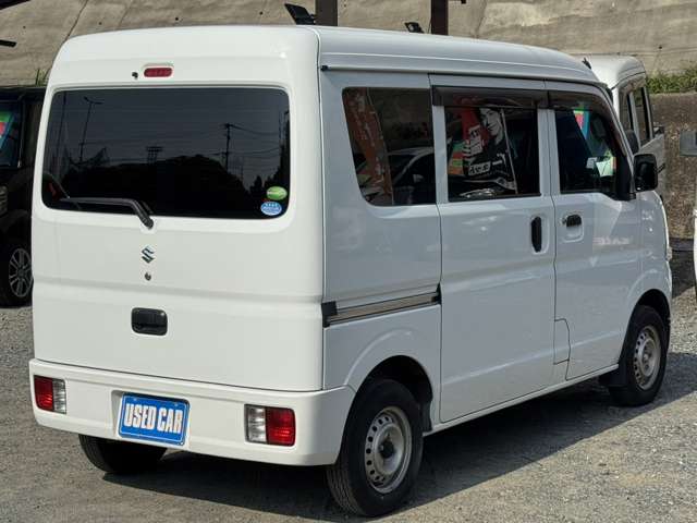 Suzuki Every 9