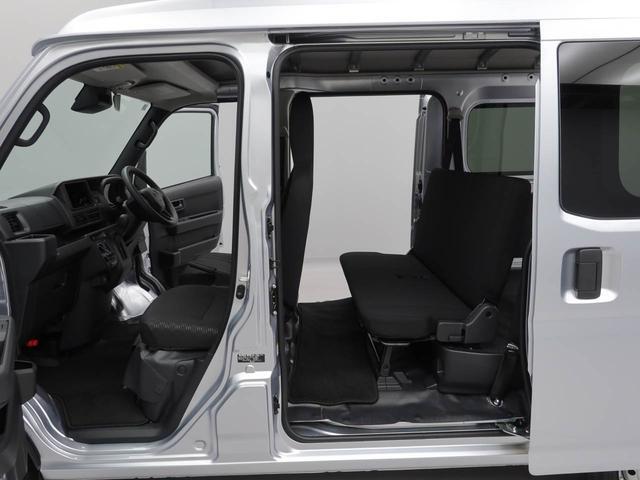 Daihatsu Hijet Cargo 10