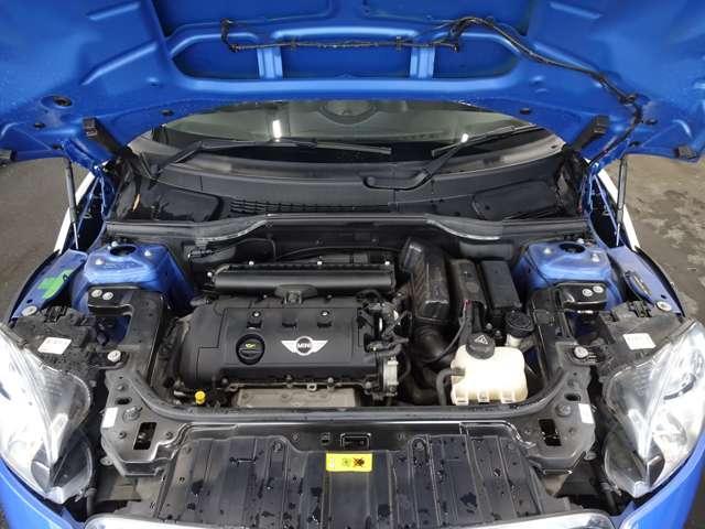 MINI Crossover 8