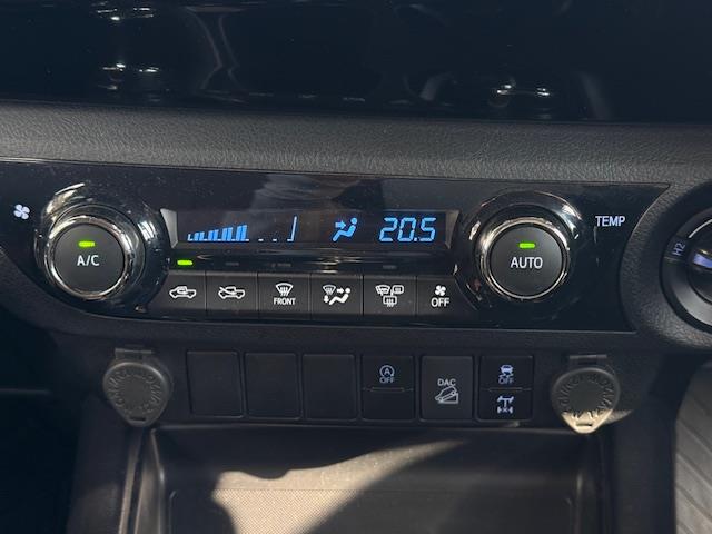 Toyota Hilux 12