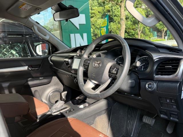 Toyota Hilux 3