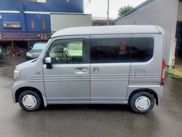 Honda N-VAN 11