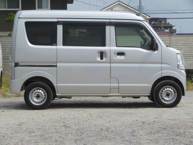 Nissan NV100 Clipper 5