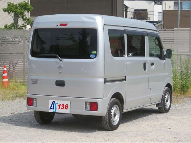 Nissan NV100 Clipper 7