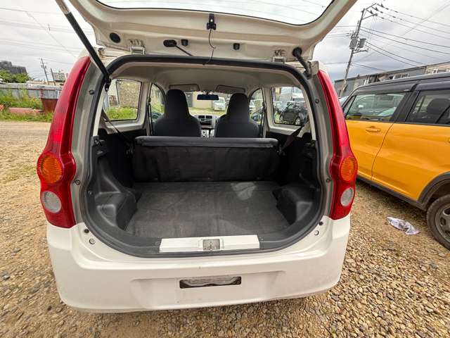 Daihatsu Mira 10
