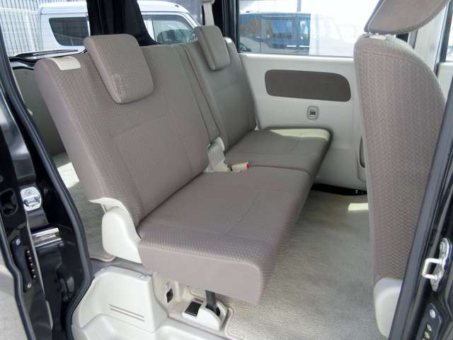 Nissan NV100 Clipper 11