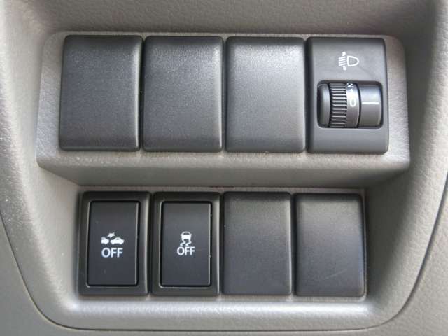 Nissan NV100 Clipper 5