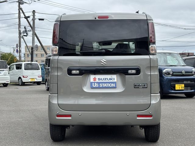 Suzuki Spacia Base 5