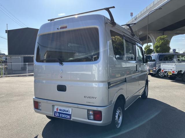 Suzuki Every 8