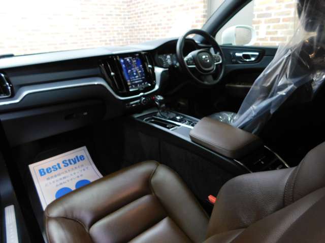 Volvo XC60 6