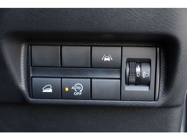 Mitsubishi eK X 11