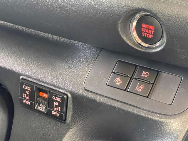 Toyota Sienta 5