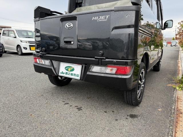Daihatsu Hijet Deck Van 6