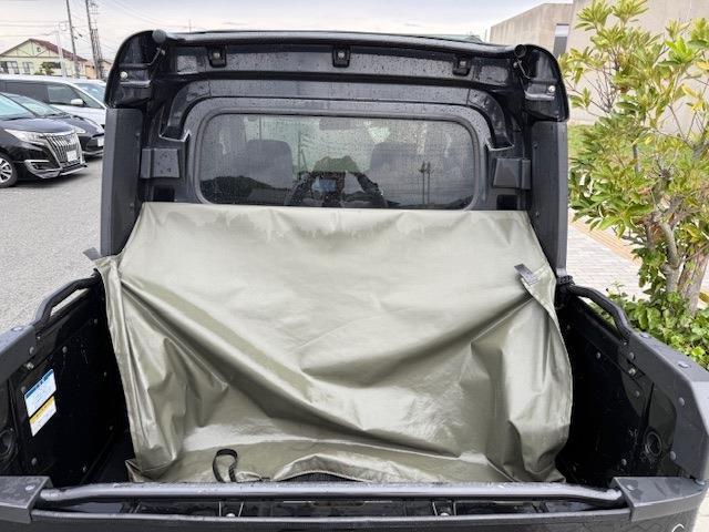 Daihatsu Hijet Deck Van 7