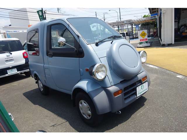 Daihatsu Midget II 3