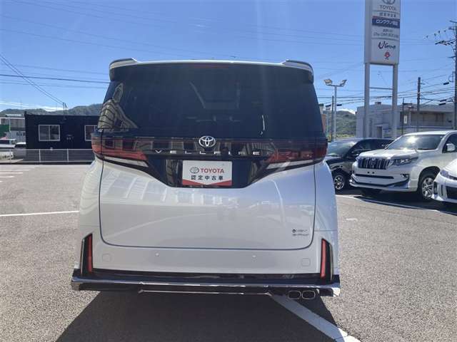 Toyota Vellfire 7