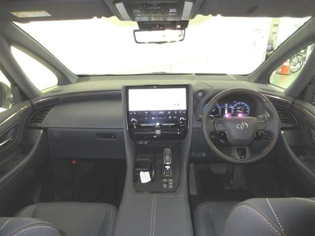 Toyota Vellfire 8