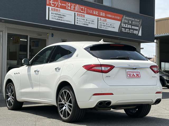 Maserati Levante 11
