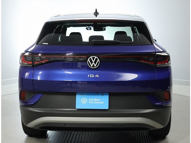 Volkswagen ID.4 6
