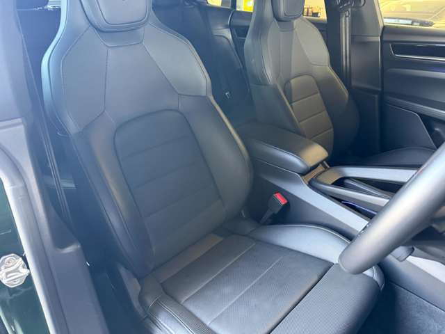 Porsche Macan 12
