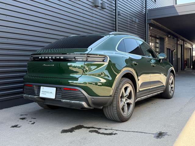Porsche Macan 8