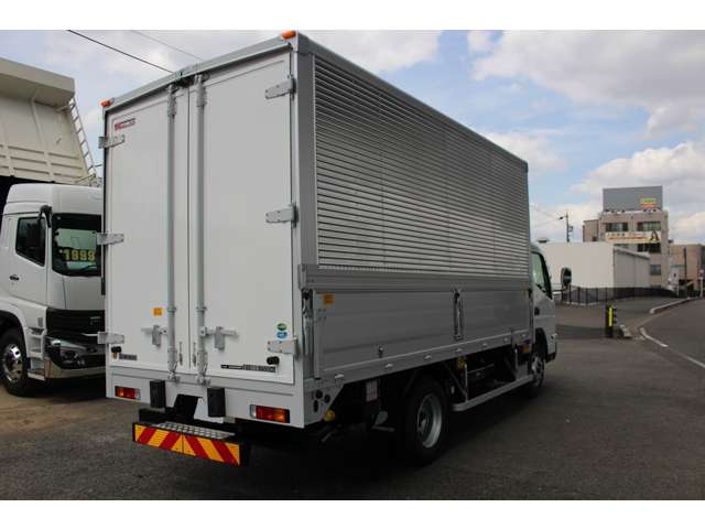 Mitsubishi Fuso Canter 6