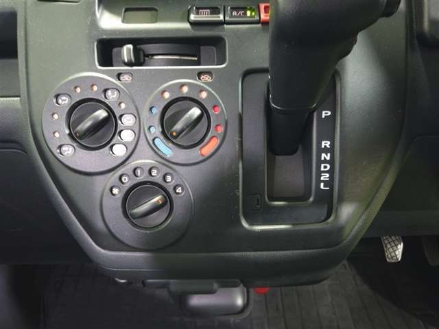 Toyota Town Ace Van 7
