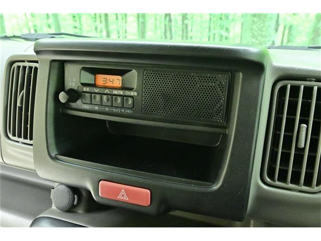 Nissan NV100 Clipper 4